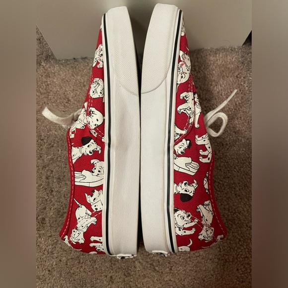101 Dalmatians Vans - Picture 6 of 9